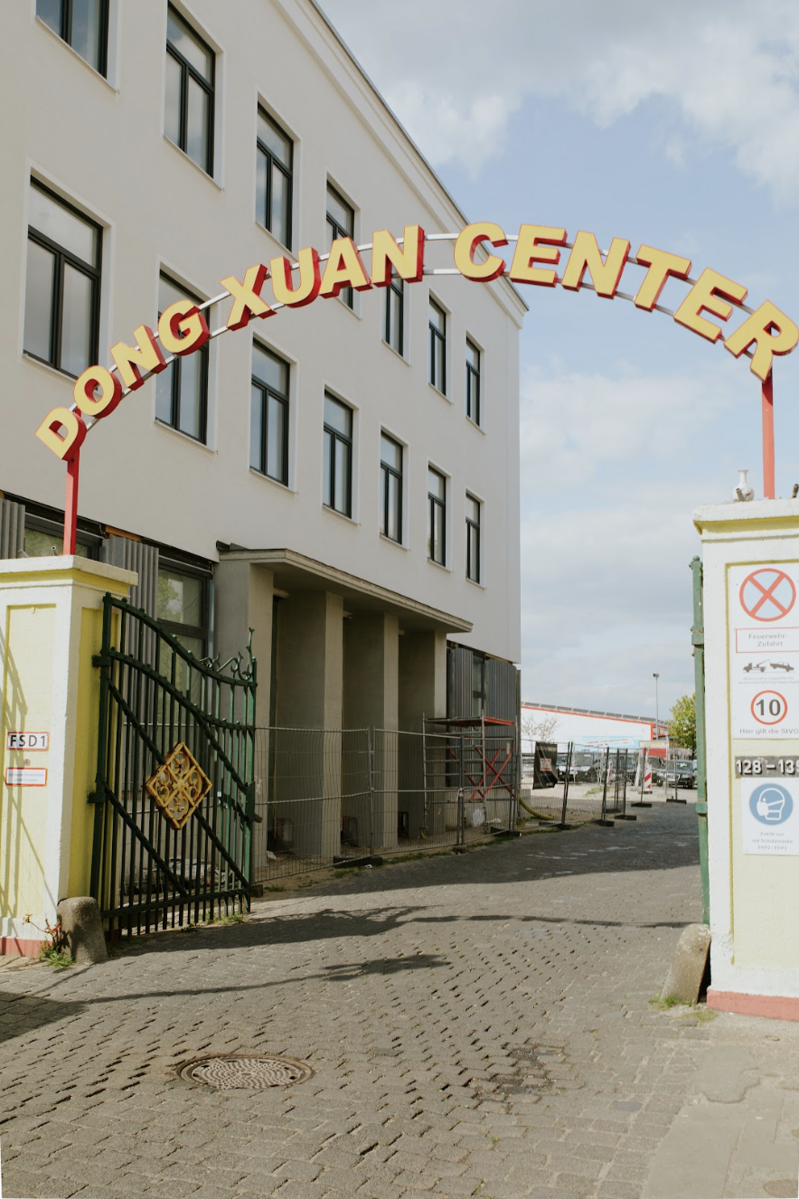 Viet Community - Image 3